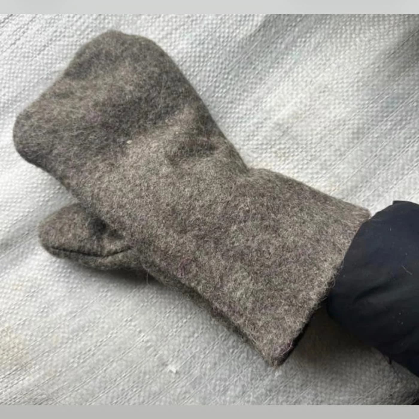Зимние перчатки